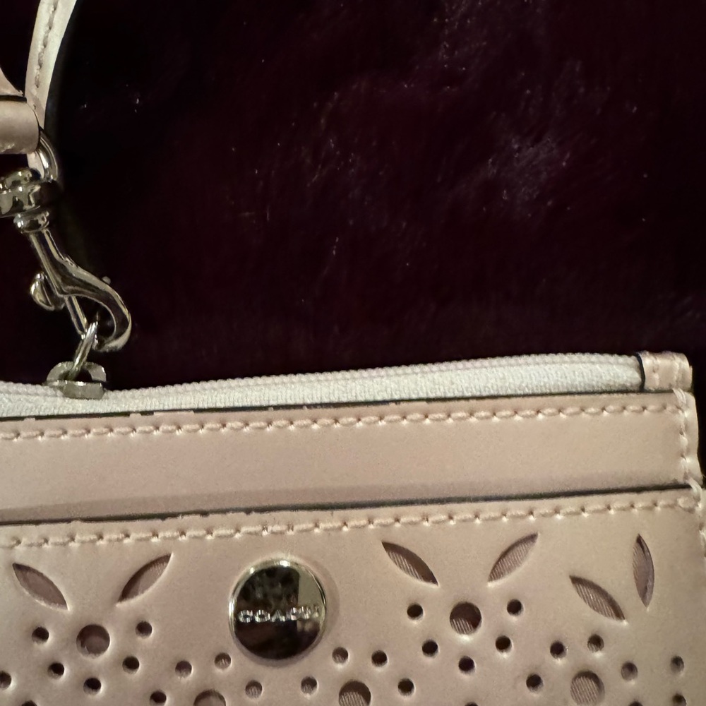 Coach Pink Cutout Skinny ID Wallet - Picture 2 of 4